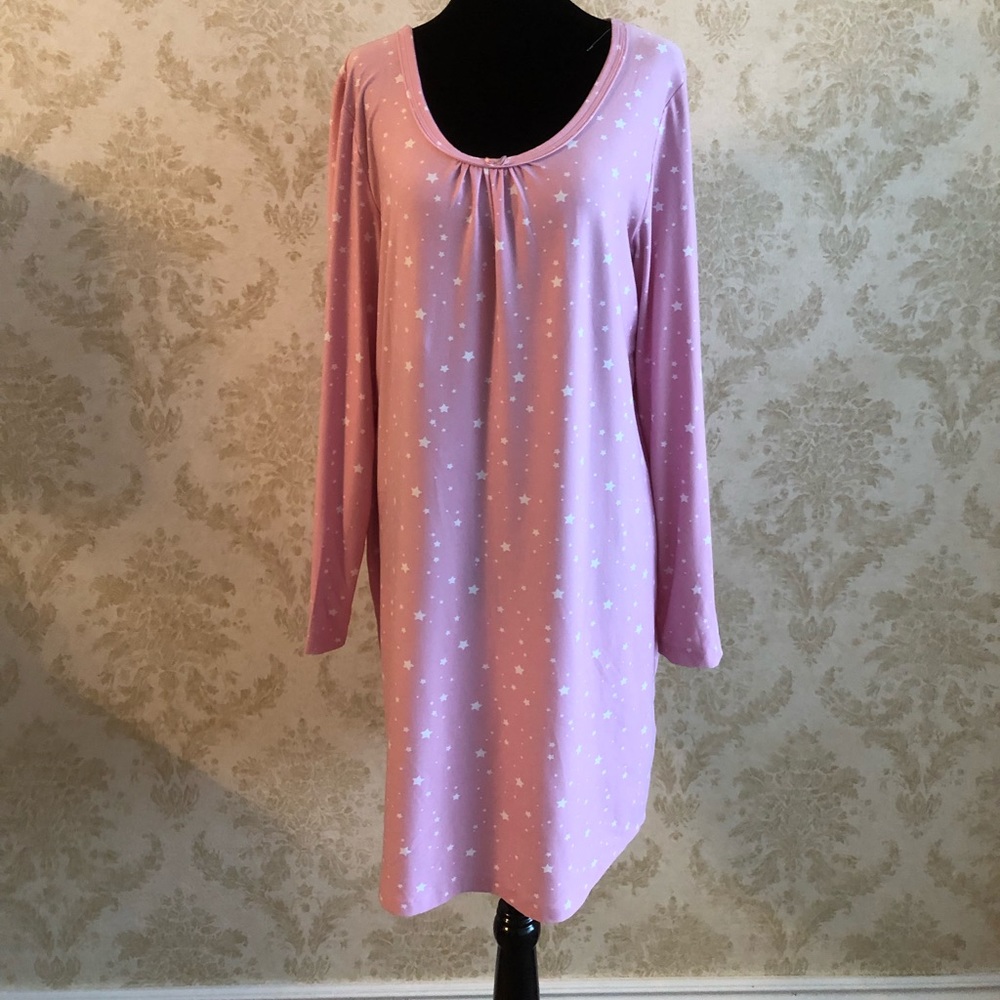 NWOT Northern Reflections nightdress